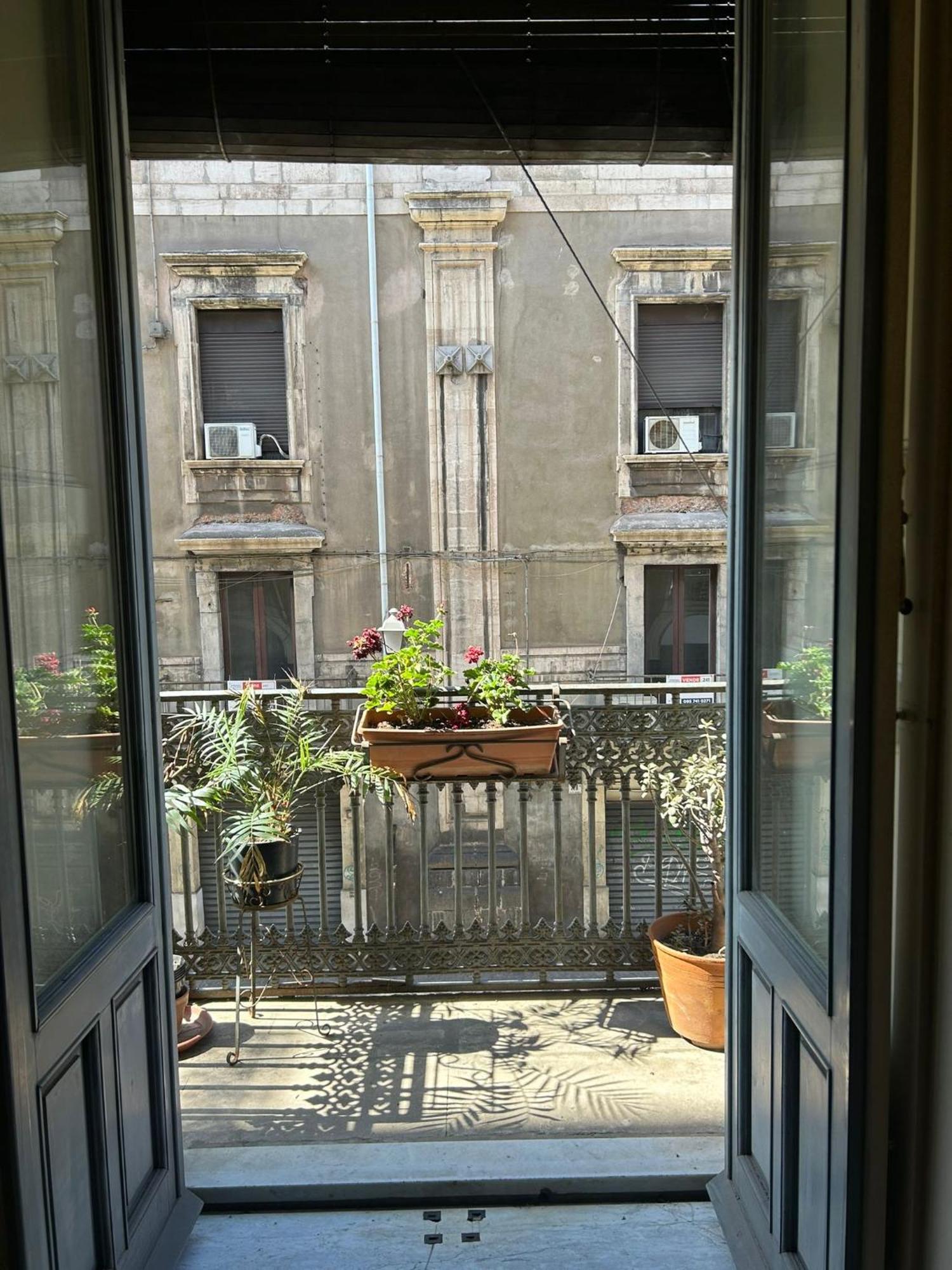 Bed And Books Bed & Breakfast Catania Luaran gambar