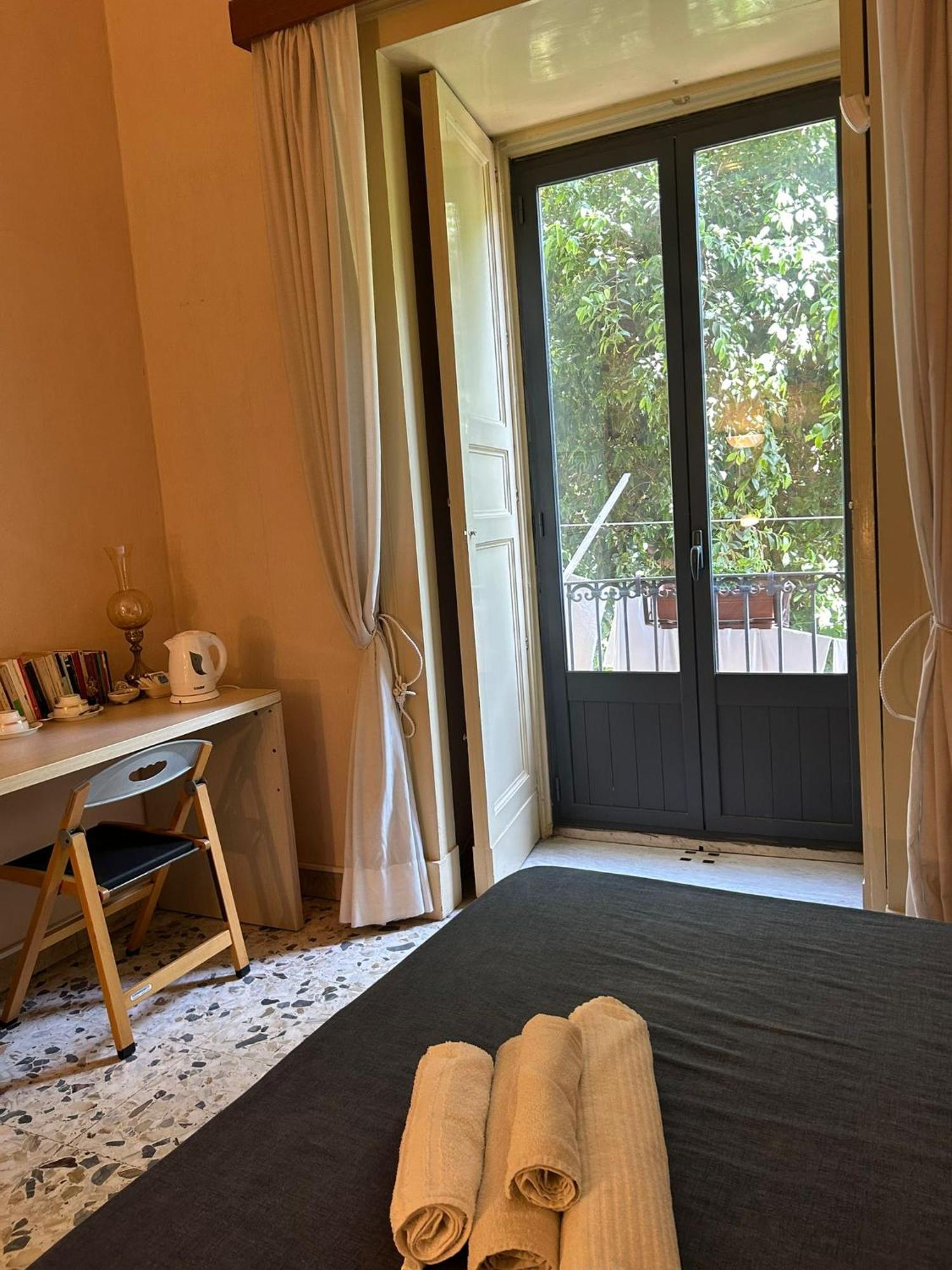 Bed And Books Bed & Breakfast Catania Luaran gambar
